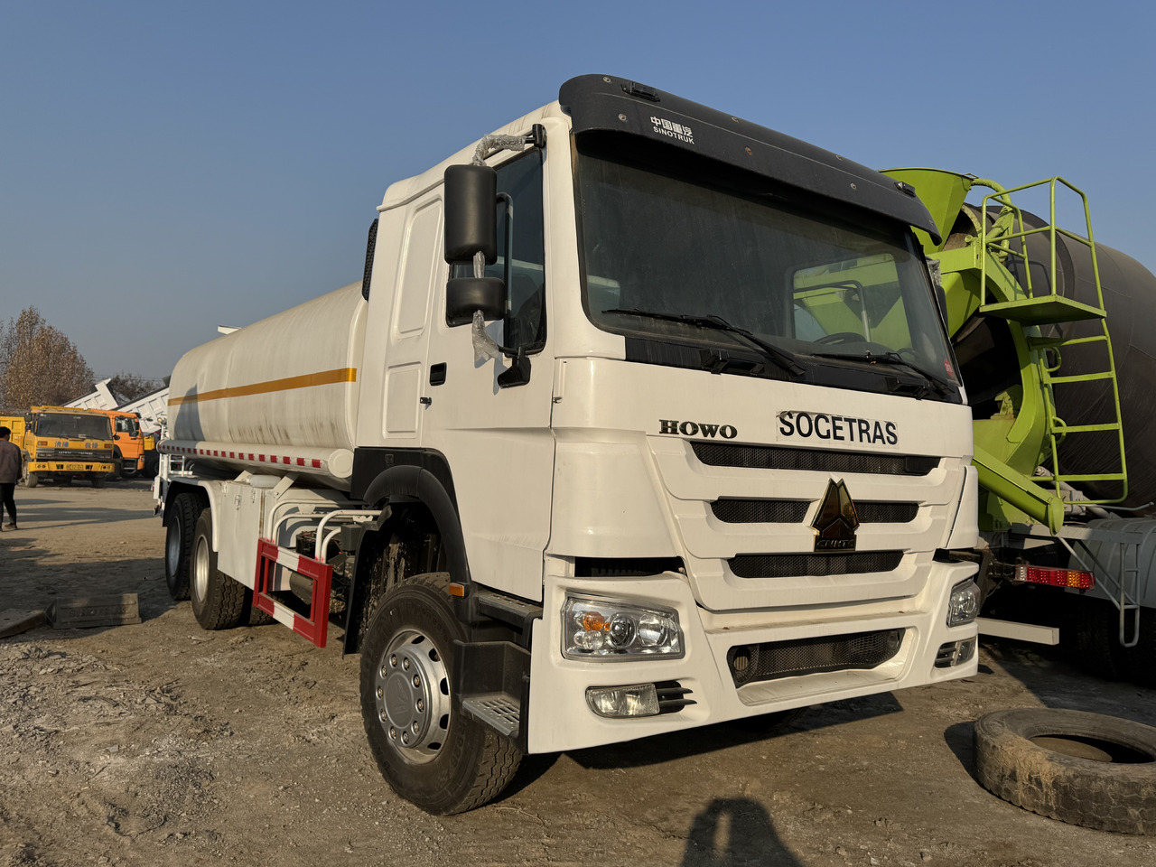 HOWO - Tank truck: picture 1 HOWO - Tank truck: picture 1