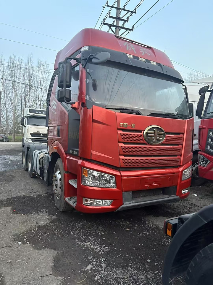 FAW J6P - Tractor unit: picture 1 FAW J6P - Tractor unit: picture 1