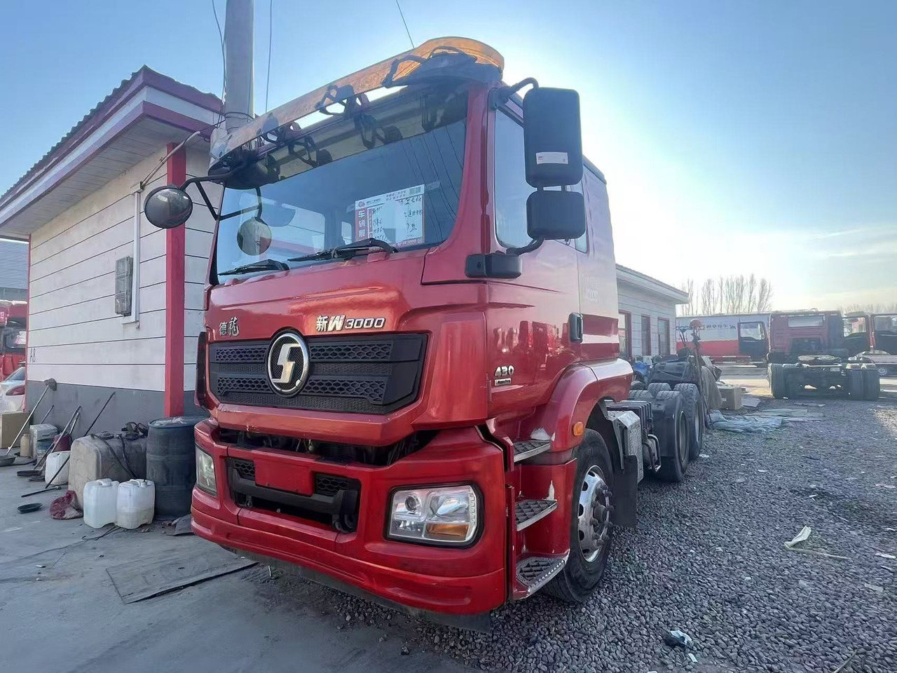 SHACMAN M3000 - Tractor unit: picture 2 SHACMAN M3000 - Tractor unit: picture 2