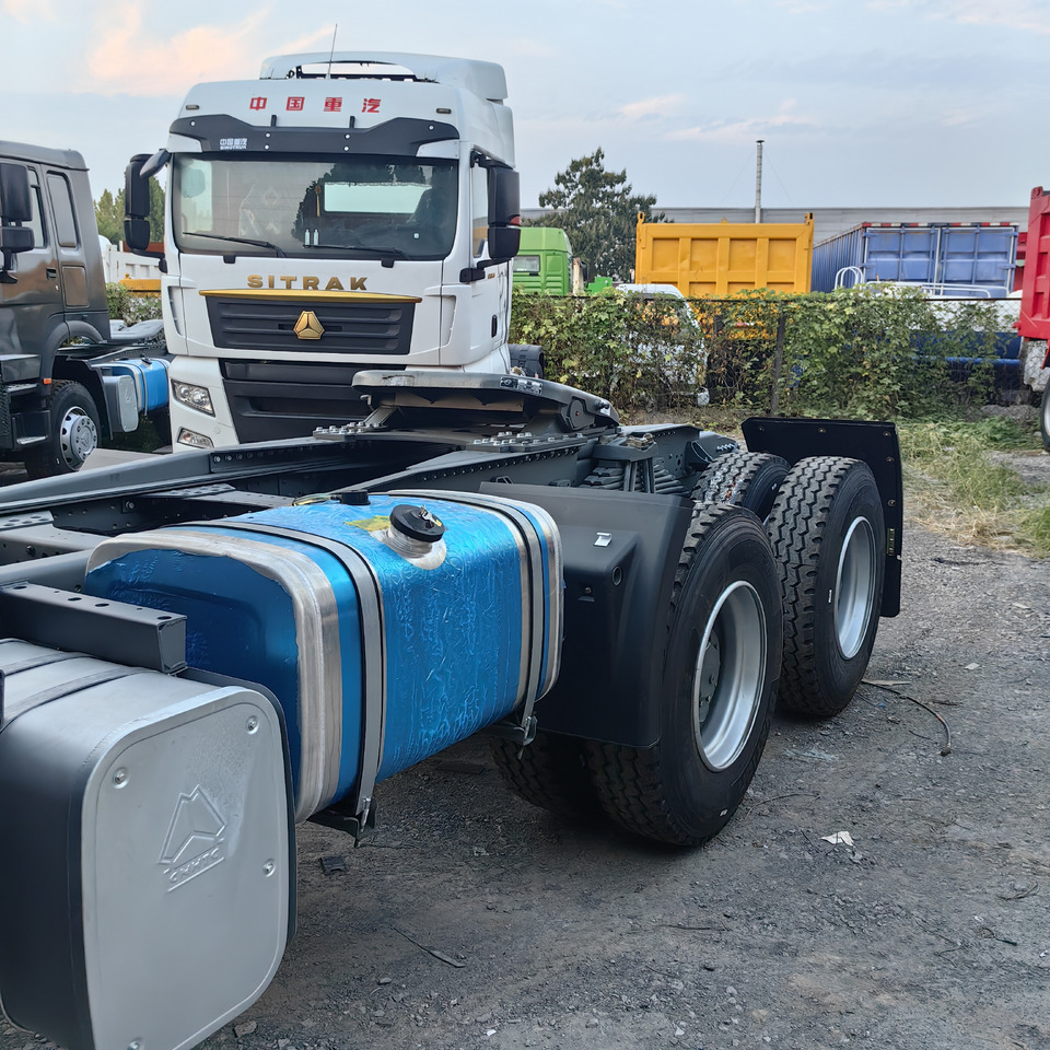 Sino truck - Tractor unit: picture 5 Sino truck - Tractor unit: picture 5
