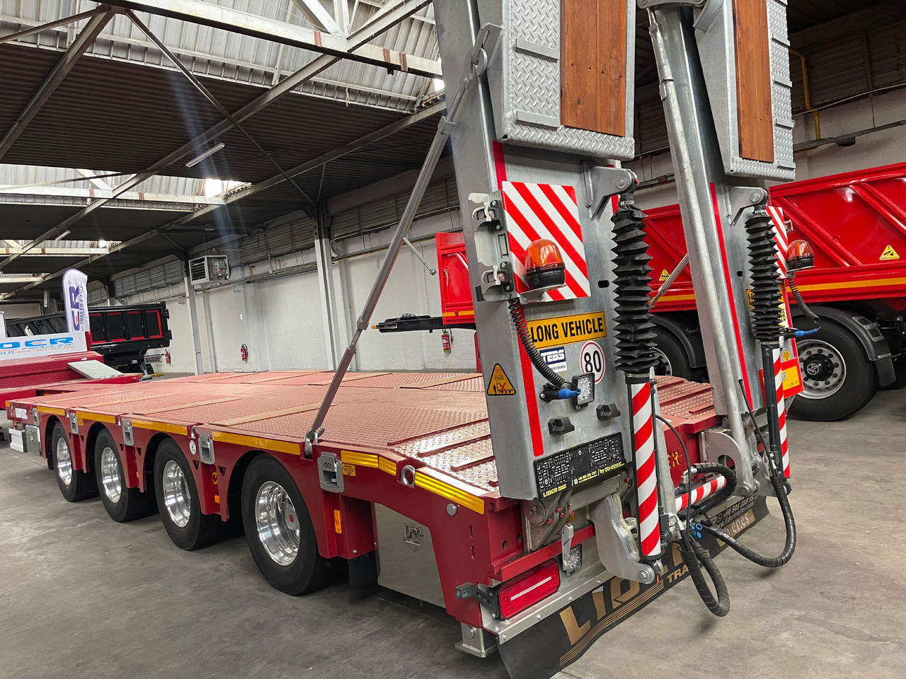 LIDER 4 assige semi-trailer - Low loader semi-trailer: picture 5 LIDER 4 assige semi-trailer - Low loader semi-trailer: picture 5