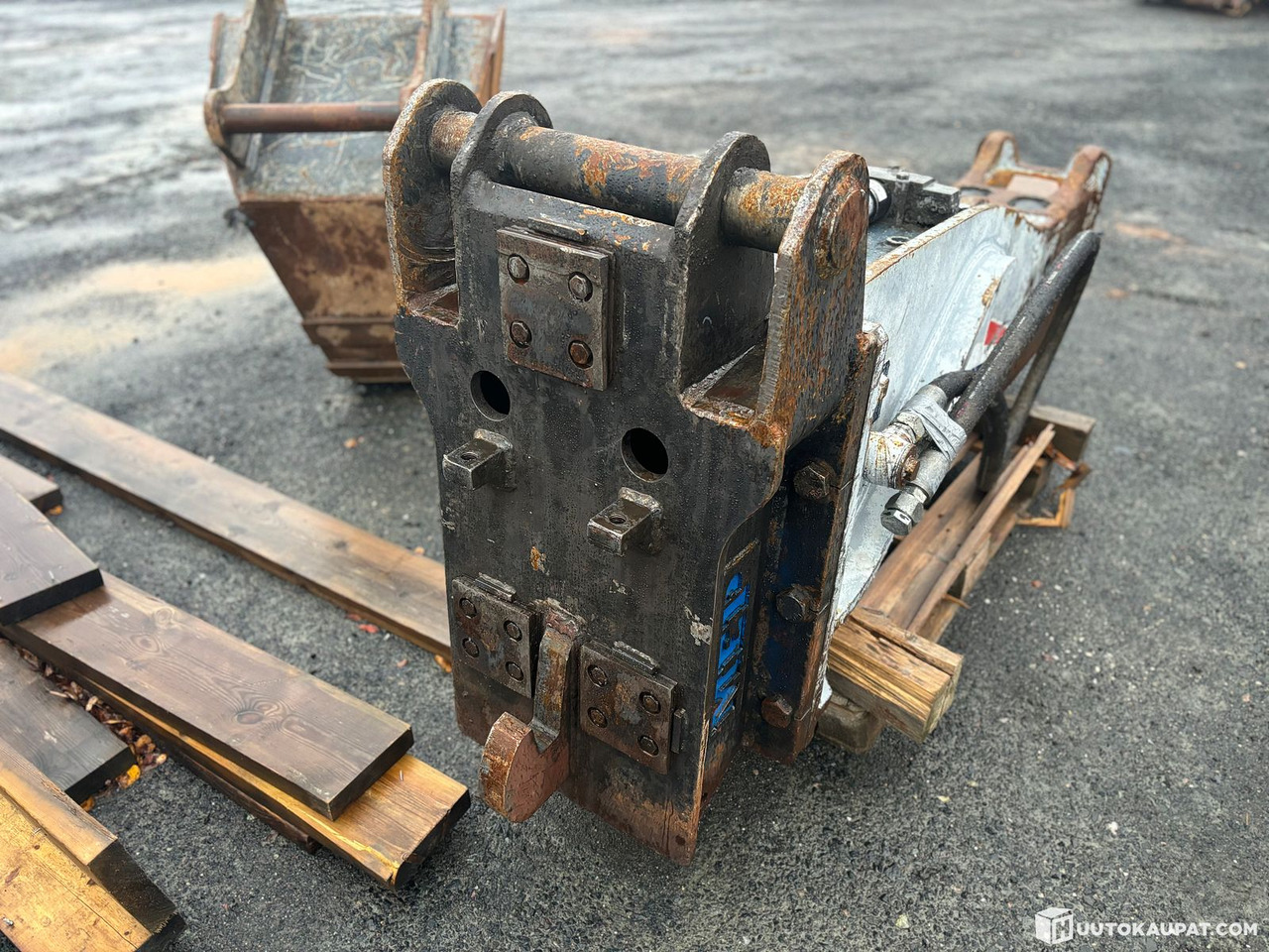 Hydraulic hammer Furukawa 375 FXJ + NTP30 MEP coupler. Hydraulic breaker. 2015, Tornio: picture 10 Hydraulic hammer Furukawa 375 FXJ + NTP30 MEP coupler. Hydraulic breaker. 2015, Tornio: picture 10