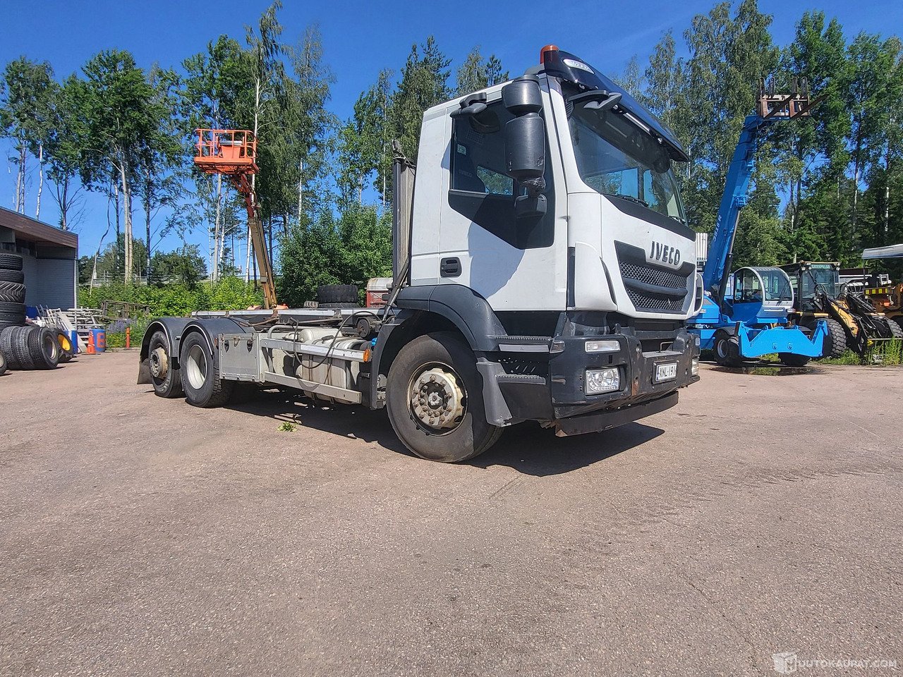 Iveco STRALIS 360, 2014, Kouvola - Cable system truck: picture 2 Iveco STRALIS 360, 2014, Kouvola - Cable system truck: picture 2