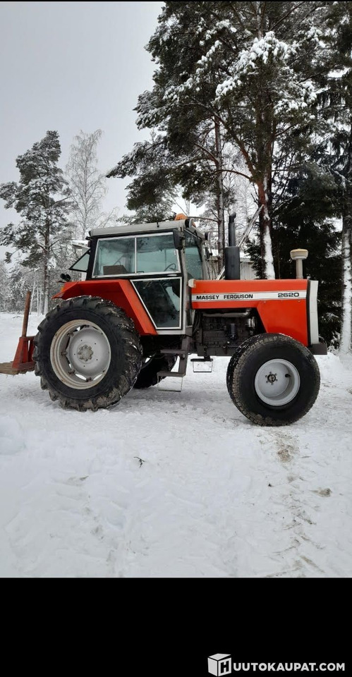 Massey Ferguson 2620, 1986 Traktori, Leppävirta - Farm tractor: picture 5 Massey Ferguson 2620, 1986 Traktori, Leppävirta - Farm tractor: picture 5
