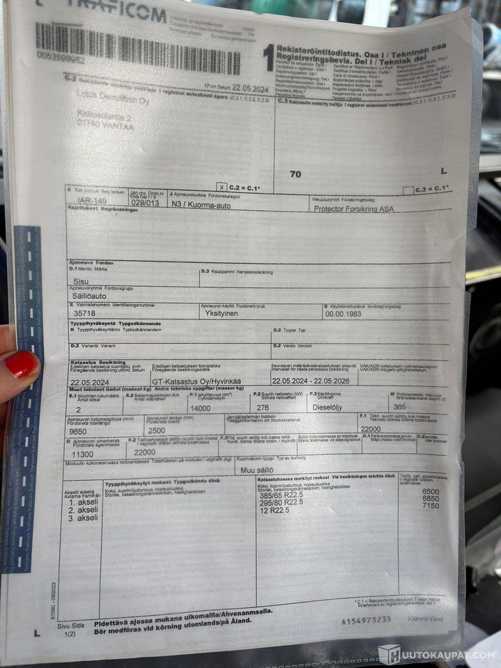 Tank truck Sisu säiliöauto, 1983, Vantaa: picture 13 Tank truck Sisu säiliöauto, 1983, Vantaa: picture 13