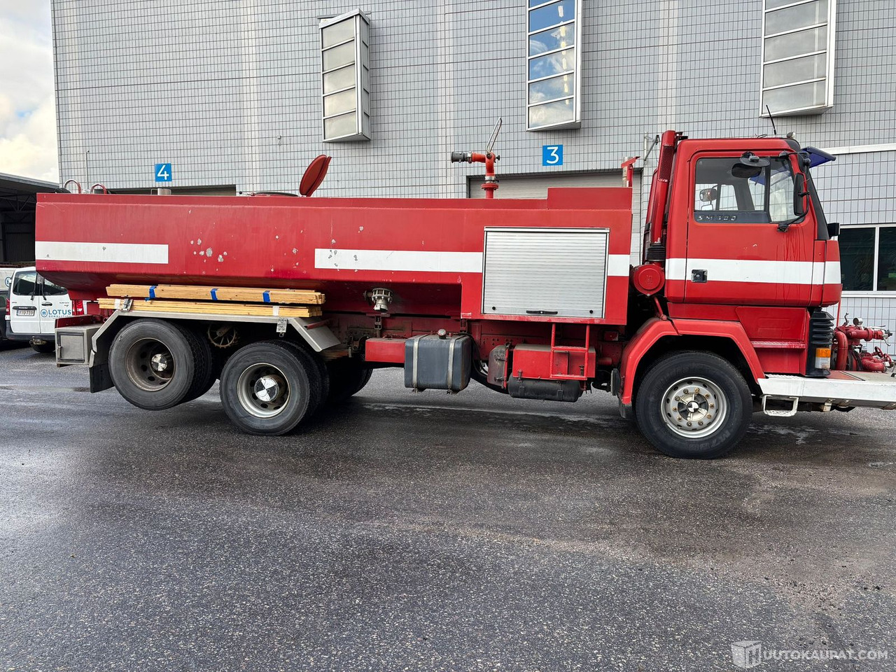Tank truck, Fire truck Sisu säiliöauto, 1983, Vantaa: picture 1