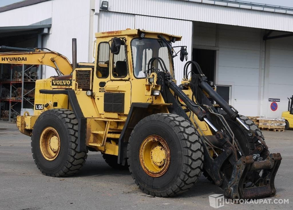 Volvo L 90, 1988, 30 268 h Pyöräkuormaja, Humppila - Wheel loader: picture 2 Volvo L 90, 1988, 30 268 h Pyöräkuormaja, Humppila - Wheel loader: picture 2
