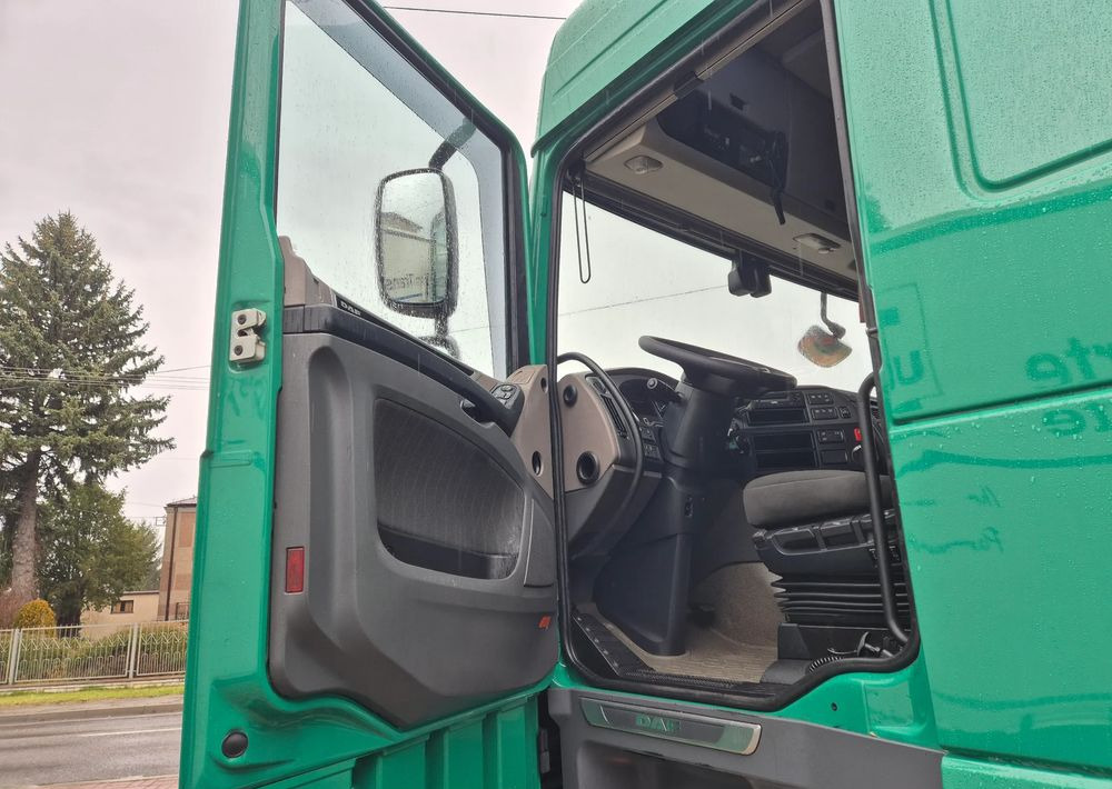 Box truck DAF XF ORYGINALNY PRZEBIEG z Niemiec / TANDEM ZESTAW PRZEJAZDOWY Z WINDĄ: picture 32