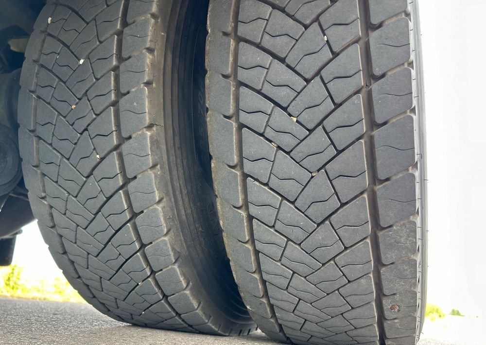 Box truck Mercedes-Benz Atego 1524 Z Niemiec 8.65m TOP 2018 Przód i tył na poduszkach 15t DMC / TOP STAN: picture 12 Box truck Mercedes-Benz Atego 1524 Z Niemiec 8.65m TOP 2018 Przód i tył na poduszkach 15t DMC / TOP STAN: picture 12