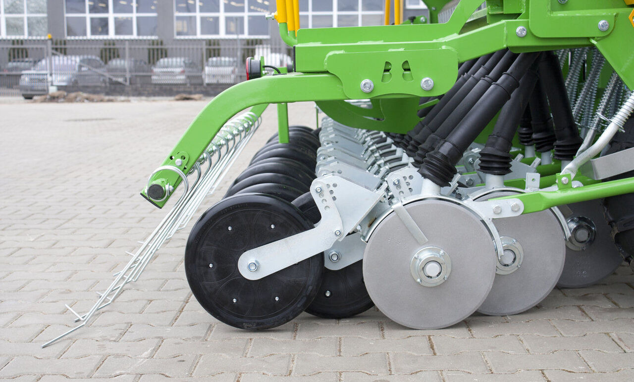 Seed drill Bomet S004 2,5m uniwersalny Scorpius: picture 8