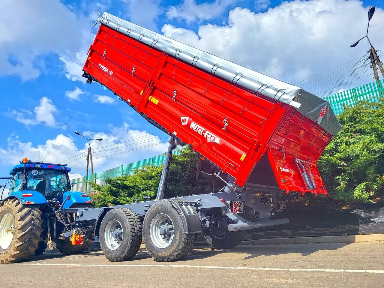 Metal-Fach T755A - 14t Tandem - Farm tipping trailer/ Dumper: picture 1 Metal-Fach T755A - 14t Tandem - Farm tipping trailer/ Dumper: picture 1