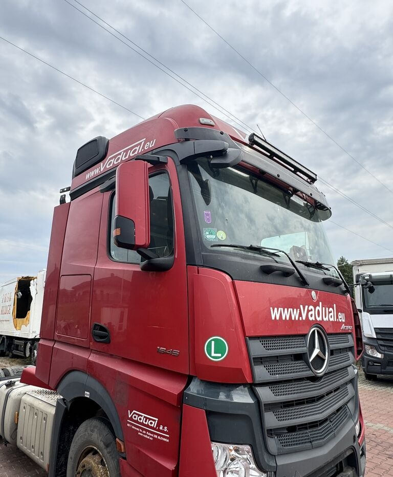 Mercedes-Benz ACTROS MP 4 2018 ROK truck - Cab for Truck: picture 1 Mercedes-Benz ACTROS MP 4 2018 ROK truck - Cab for Truck: picture 1