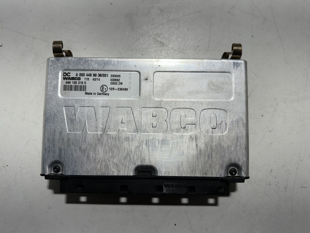Mercedes-Benz Moduł Sterownik Komputer EBS 3 Mercedes Atego 3 Actros A0004469936 - Electrical system for Truck: picture 1 Mercedes-Benz Moduł Sterownik Komputer EBS 3 Mercedes Atego 3 Actros A0004469936 - Electrical system for Truck: picture 1
