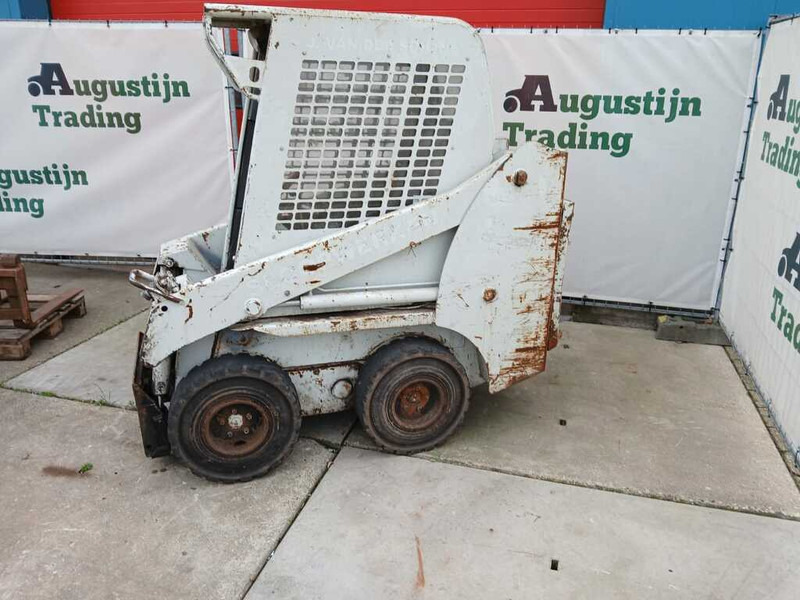 Gehl 1640 - Skid steer loader: picture 1 Gehl 1640 - Skid steer loader: picture 1