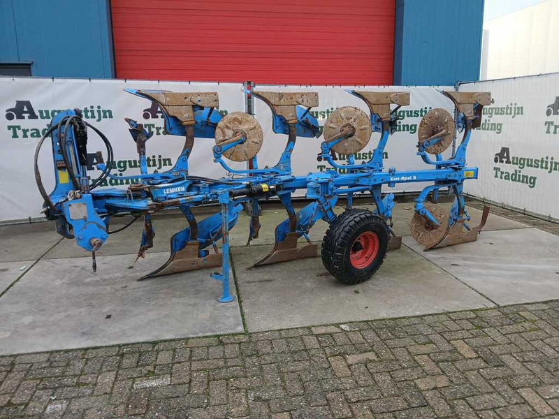 Lemken Vari opal 5 - Plow: picture 1 Lemken Vari opal 5 - Plow: picture 1