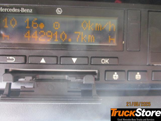 Mercedes-Benz Actros 1845 LS nRL - Tractor unit: picture 5 Mercedes-Benz Actros 1845 LS nRL - Tractor unit: picture 5