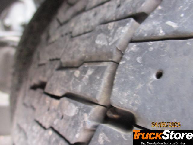 Mercedes-Benz Actros 1845 LS nRL - Tractor unit: picture 5 Mercedes-Benz Actros 1845 LS nRL - Tractor unit: picture 5