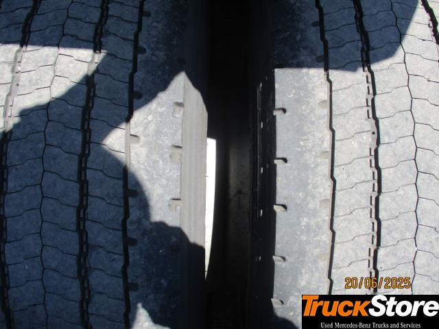 Mercedes-Benz Actros 1845 LS nRL - Tractor unit: picture 5 Mercedes-Benz Actros 1845 LS nRL - Tractor unit: picture 5