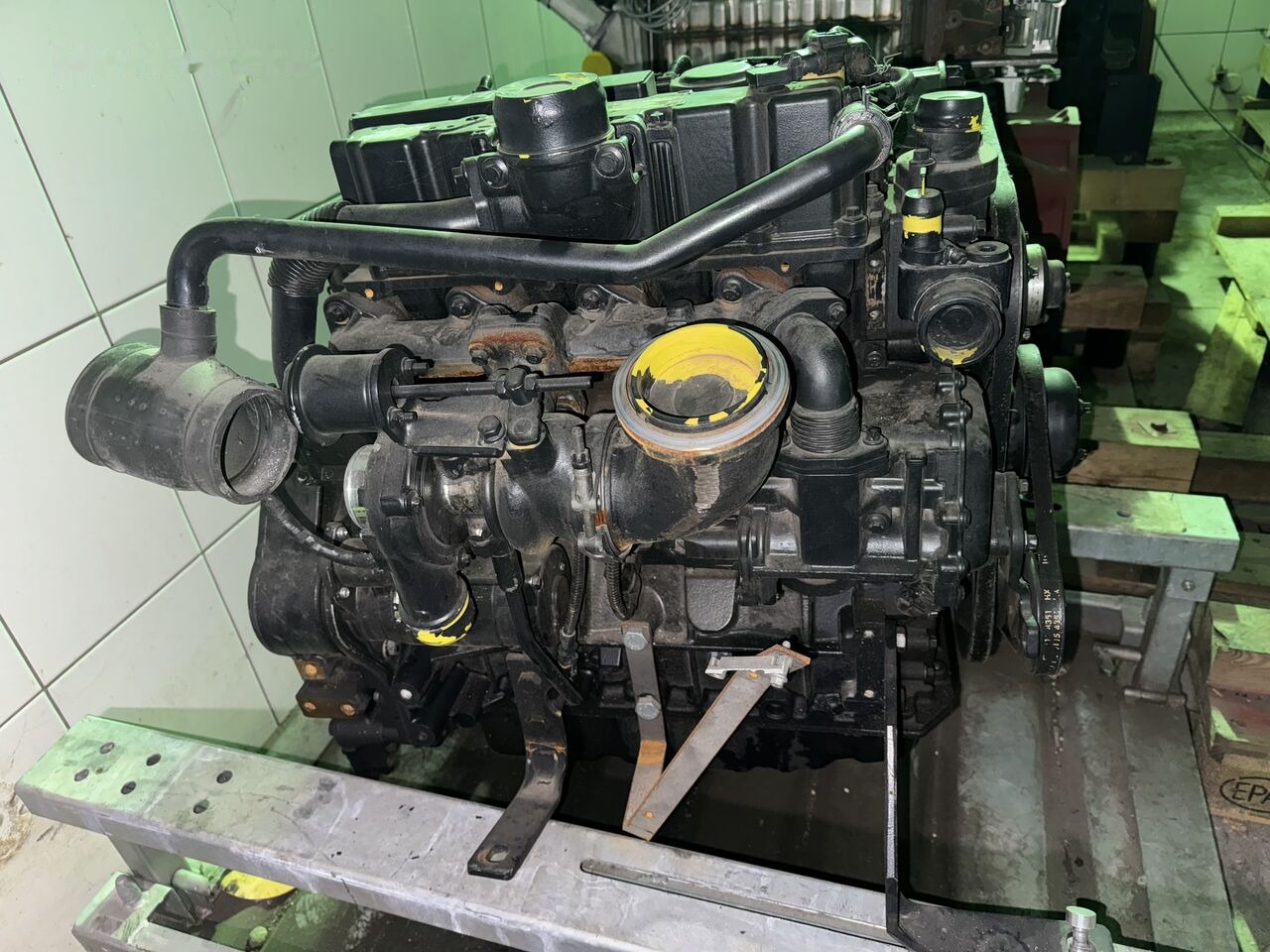 Deutz TCD 2.9 L4 Deutz 2.9 TCD L4 - Engine for Excavator: picture 2 Deutz TCD 2.9 L4 Deutz 2.9 TCD L4 - Engine for Excavator: picture 2