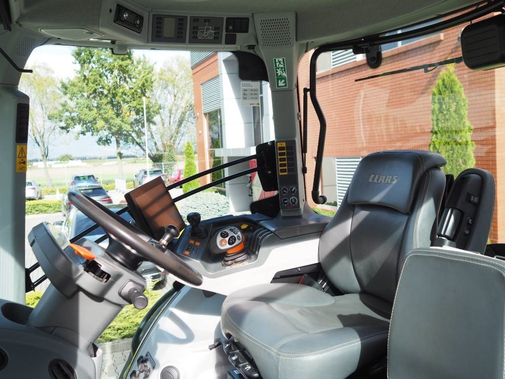 Claas Axion 810 Cmatic - Farm tractor: picture 5 Claas Axion 810 Cmatic - Farm tractor: picture 5