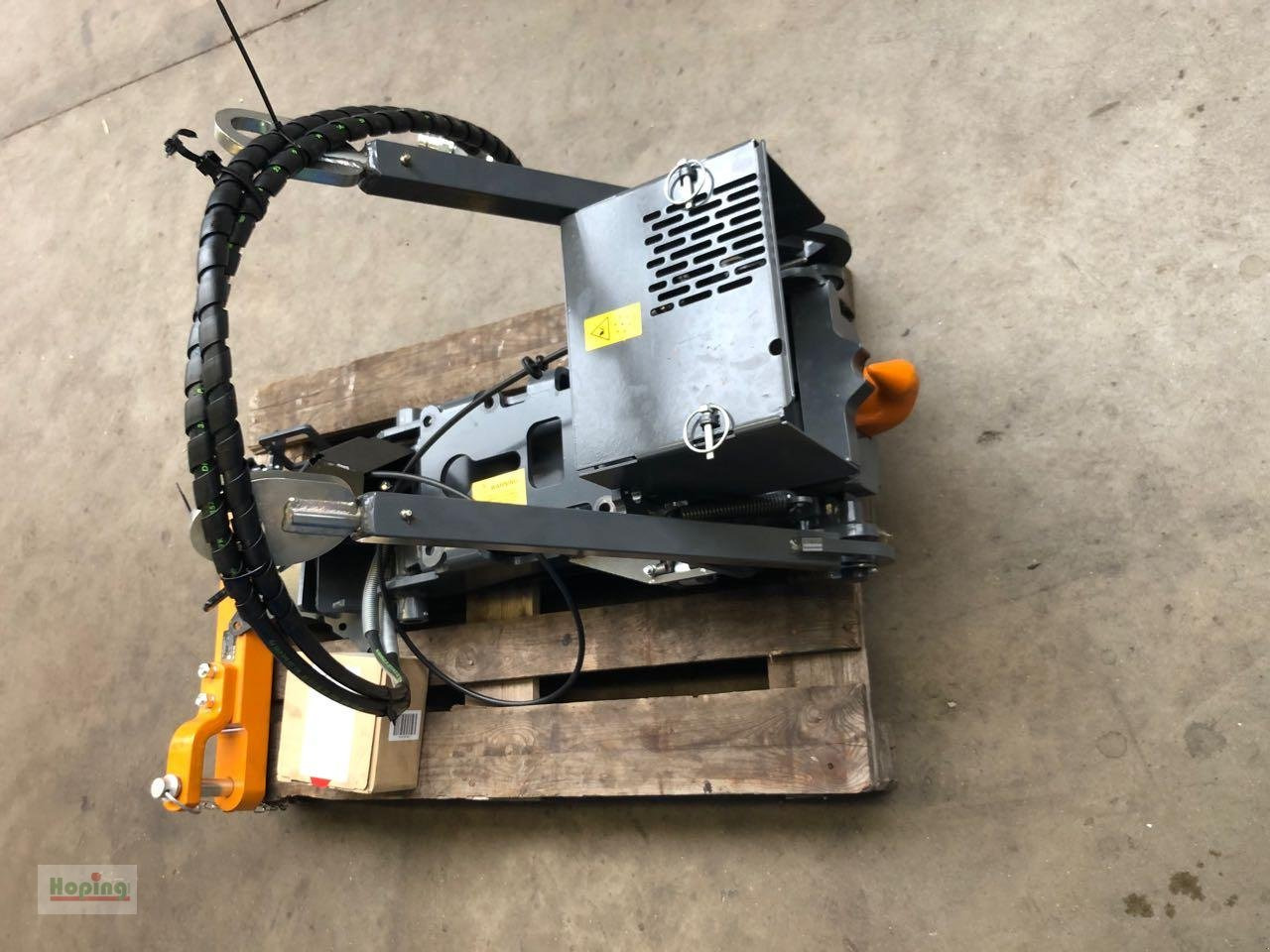 Kubota Dromone passen zu M7 - Attachment for Agricultural machinery: picture 4 Kubota Dromone passen zu M7 - Attachment for Agricultural machinery: picture 4