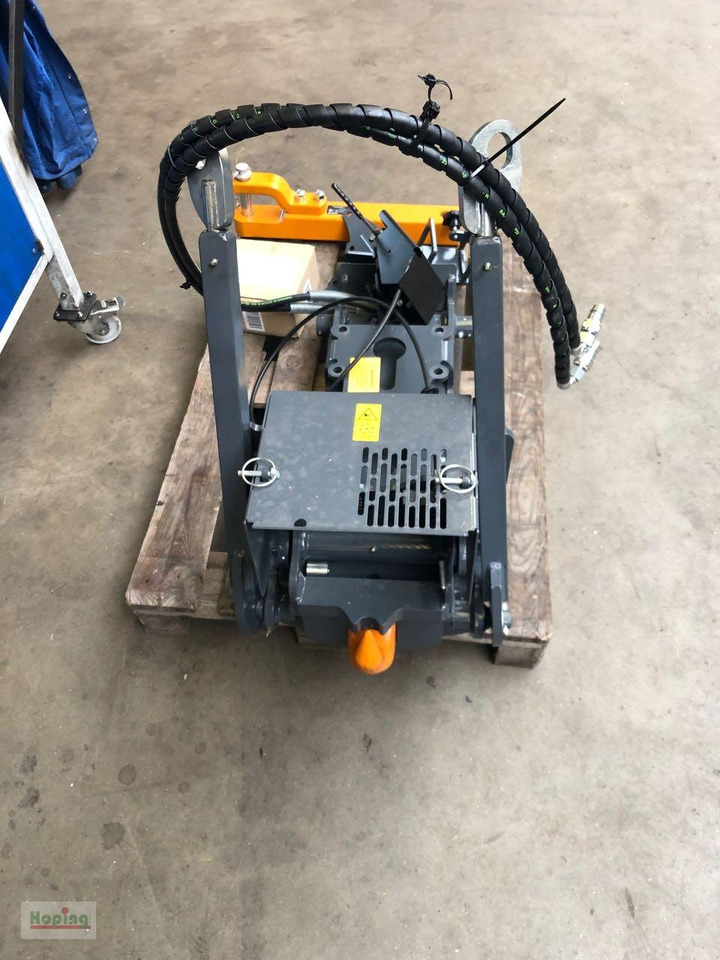 Kubota Dromone passen zu M7 - Attachment for Agricultural machinery: picture 2 Kubota Dromone passen zu M7 - Attachment for Agricultural machinery: picture 2