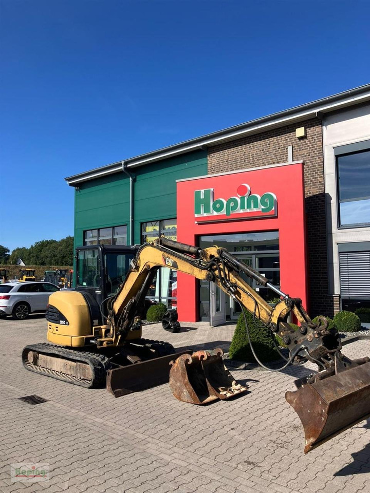 CAT 305C CR - Mini excavator: picture 1 CAT 305C CR - Mini excavator: picture 1