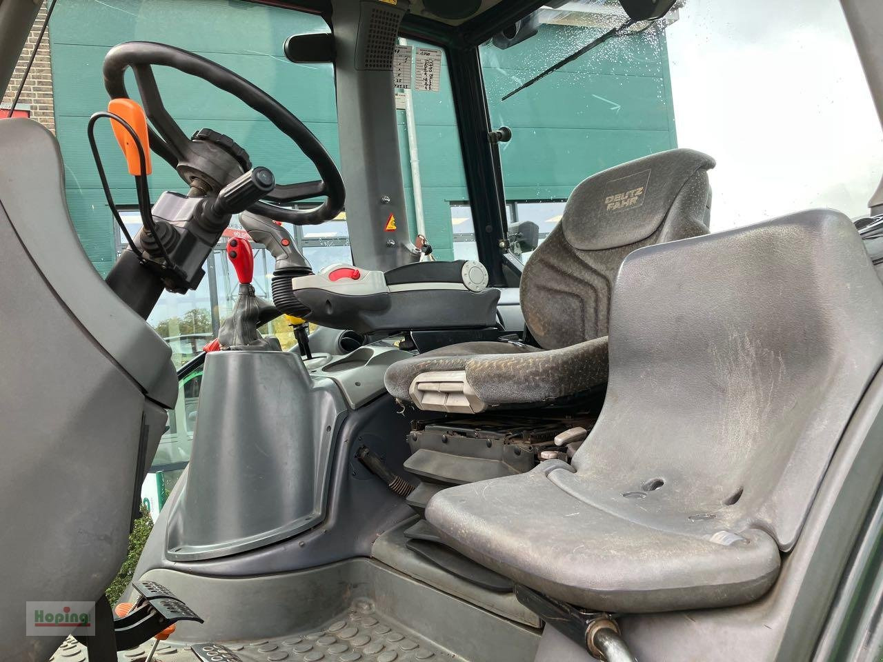 Farm tractor Deutz-Fahr M650: picture 14 Farm tractor Deutz-Fahr M650: picture 14