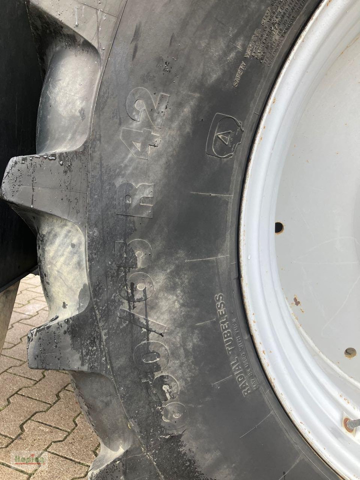 Farm tractor Deutz-Fahr M650: picture 12 Farm tractor Deutz-Fahr M650: picture 12