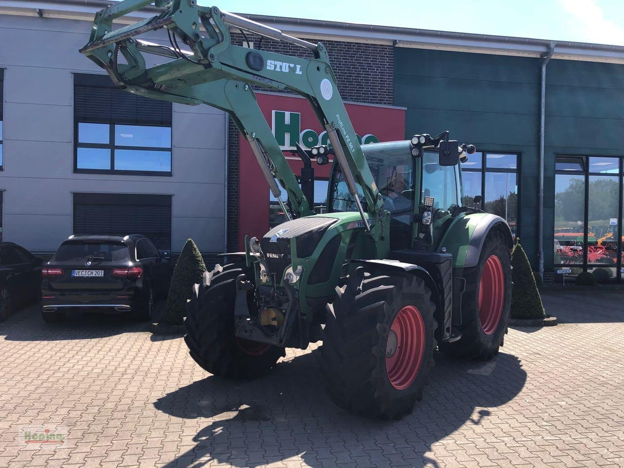 Fendt 714 Vario - Farm tractor: picture 2 Fendt 714 Vario - Farm tractor: picture 2