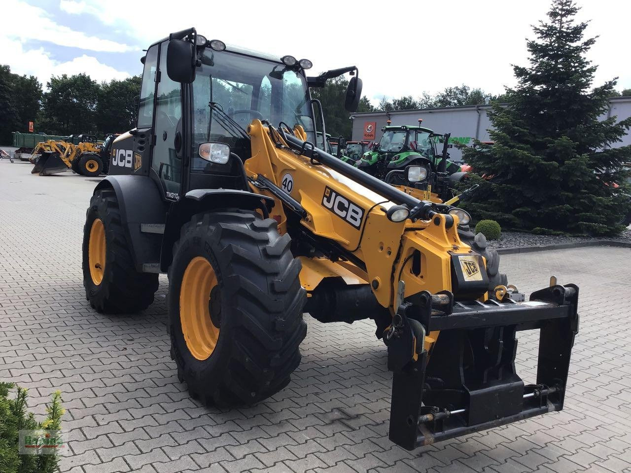 JCB TM 310S AGRI - Telescopic handler: picture 4 JCB TM 310S AGRI - Telescopic handler: picture 4