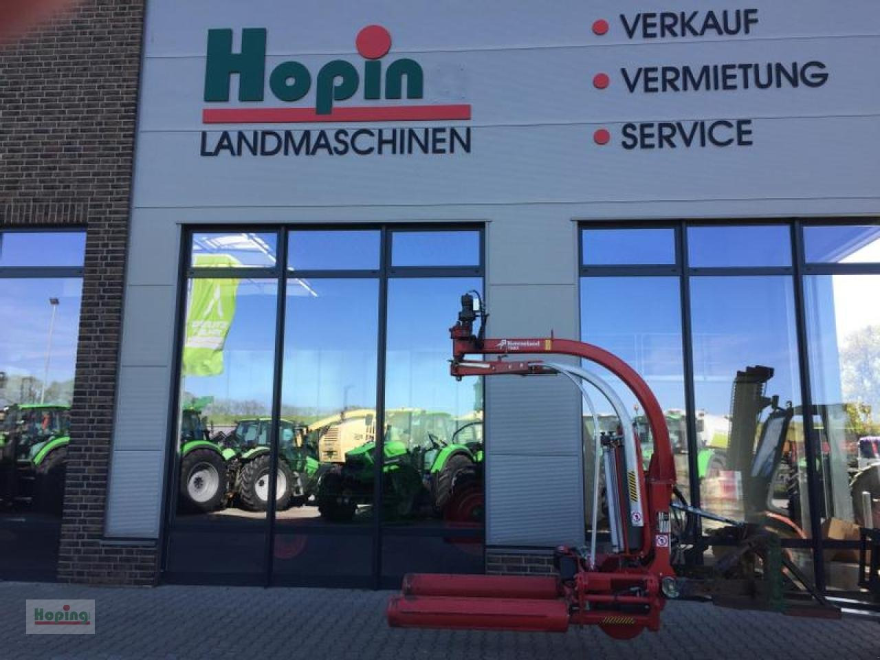 Kverneland 7820 - Bale wrapper: picture 1 Kverneland 7820 - Bale wrapper: picture 1