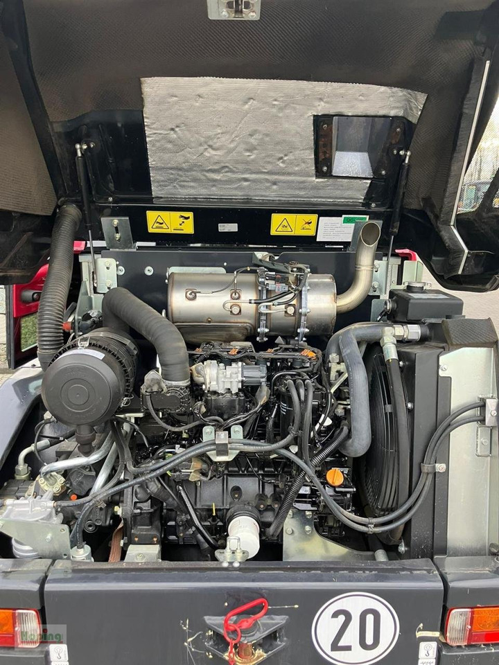 Yanmar V80/5-ATO - Wheel loader: picture 5 Yanmar V80/5-ATO - Wheel loader: picture 5