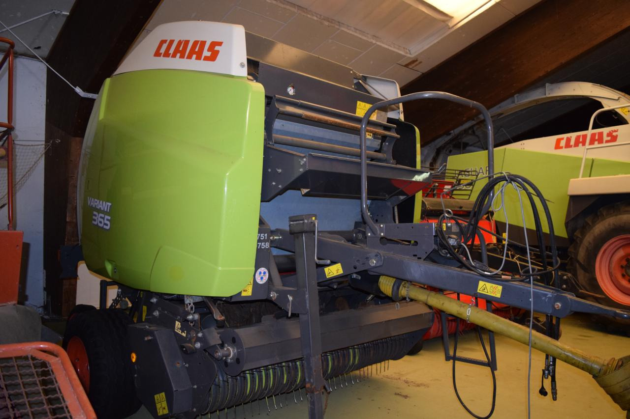CLAAS Variant 365 RC - Round baler: picture 2 CLAAS Variant 365 RC - Round baler: picture 2