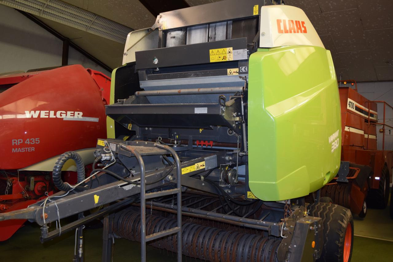 CLAAS Variant 380 RC - Round baler: picture 2 CLAAS Variant 380 RC - Round baler: picture 2