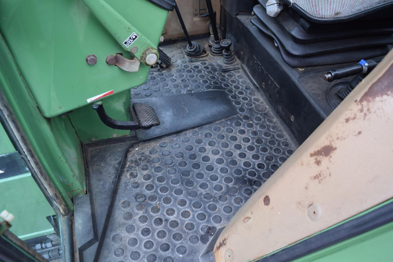 Farm tractor Fendt Farmer 311 LSA: picture 9 Farm tractor Fendt Farmer 311 LSA: picture 9