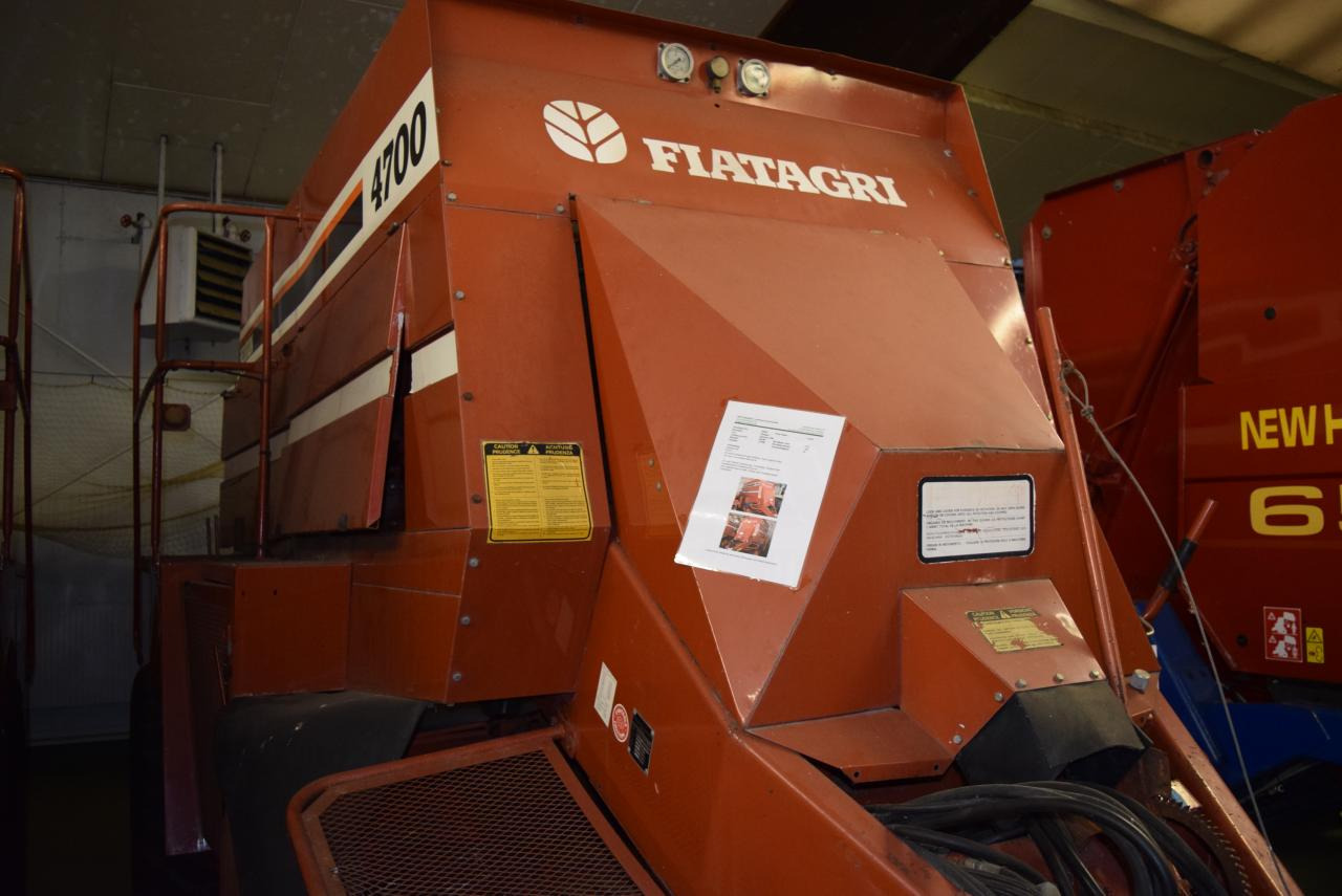 Fiat Hesston 4700 - Square baler: picture 5 Fiat Hesston 4700 - Square baler: picture 5