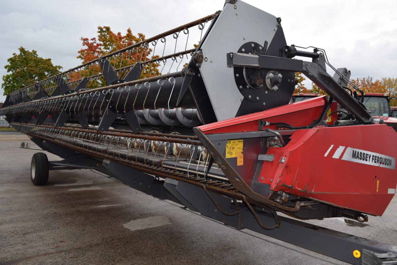 Combine harvester Massey Ferguson MF 9380 Delta: picture 14