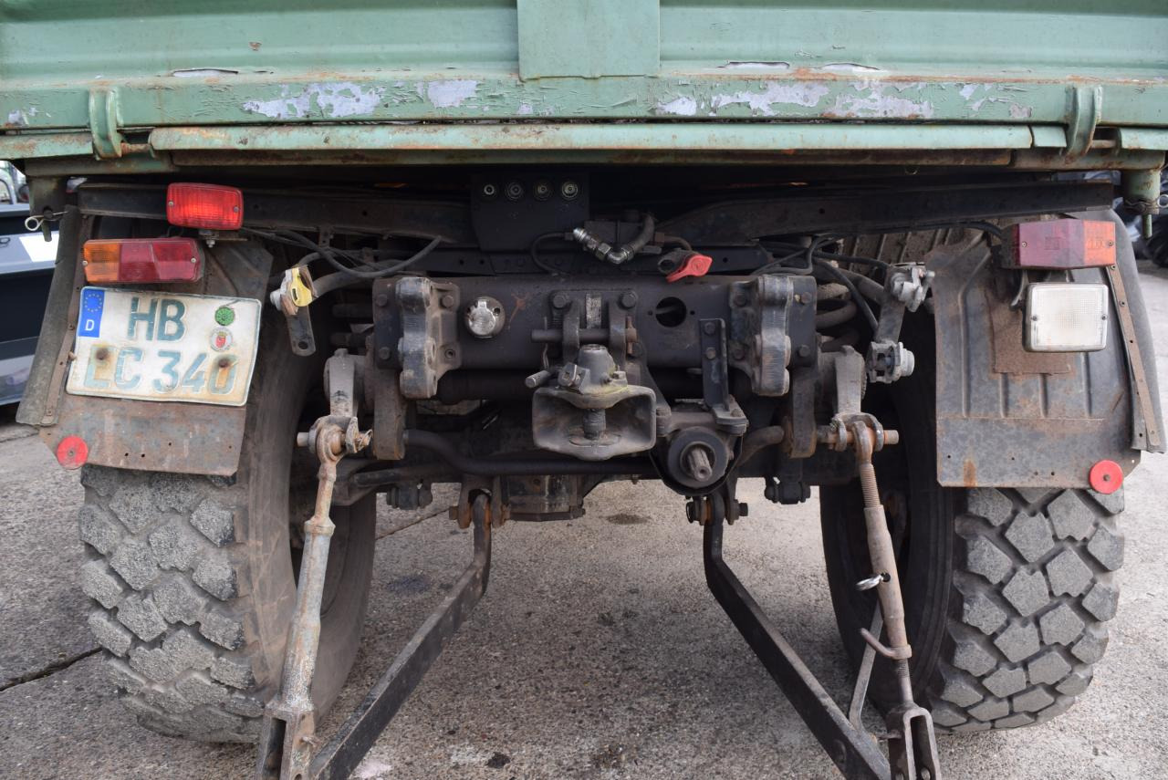 Mercedes-Benz Unimog U 1200 - Municipal/ Special vehicle: picture 5 Mercedes-Benz Unimog U 1200 - Municipal/ Special vehicle: picture 5