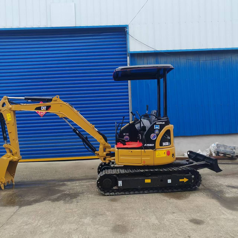 CATERPILLAR 303E CR - Mini excavator: picture 1 CATERPILLAR 303E CR - Mini excavator: picture 1