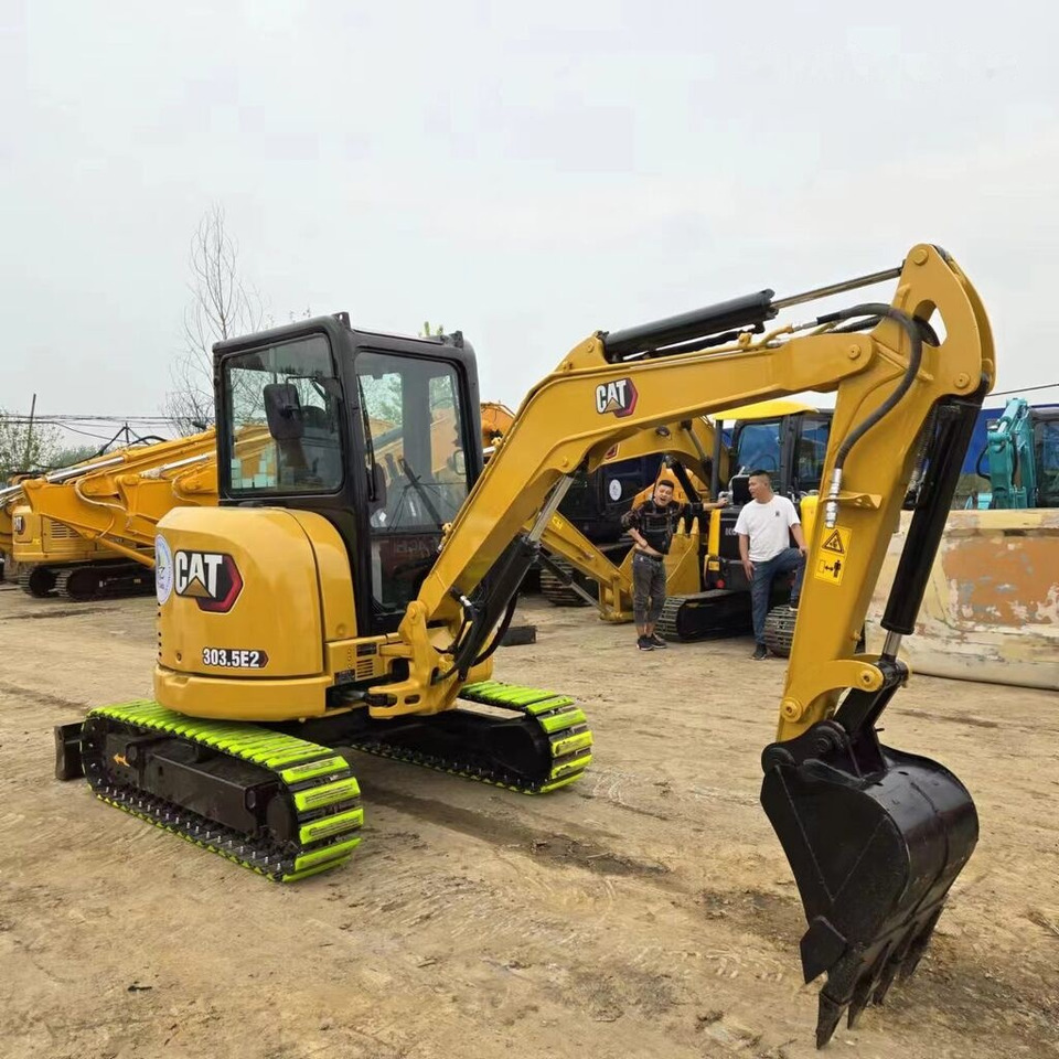 Mini excavator Caterpillar 303.5E2: picture 6