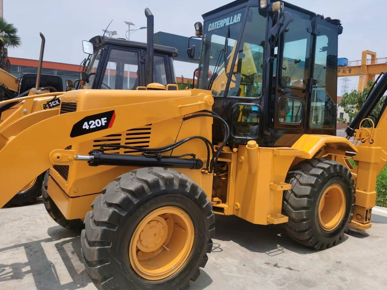 Caterpillar 420F - Backhoe loader: picture 3 Caterpillar 420F - Backhoe loader: picture 3