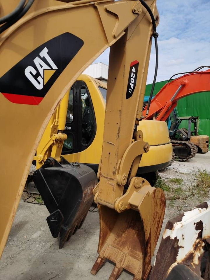 Caterpillar 420F - Backhoe loader: picture 4 Caterpillar 420F - Backhoe loader: picture 4