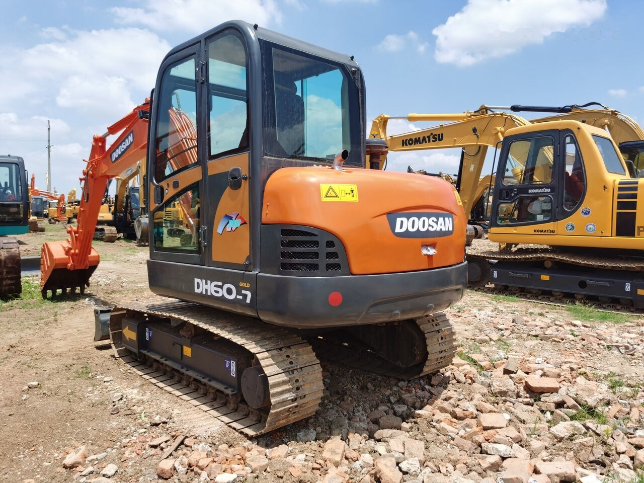 Doosan DH60-7 - Mini excavator: picture 3 Doosan DH60-7 - Mini excavator: picture 3