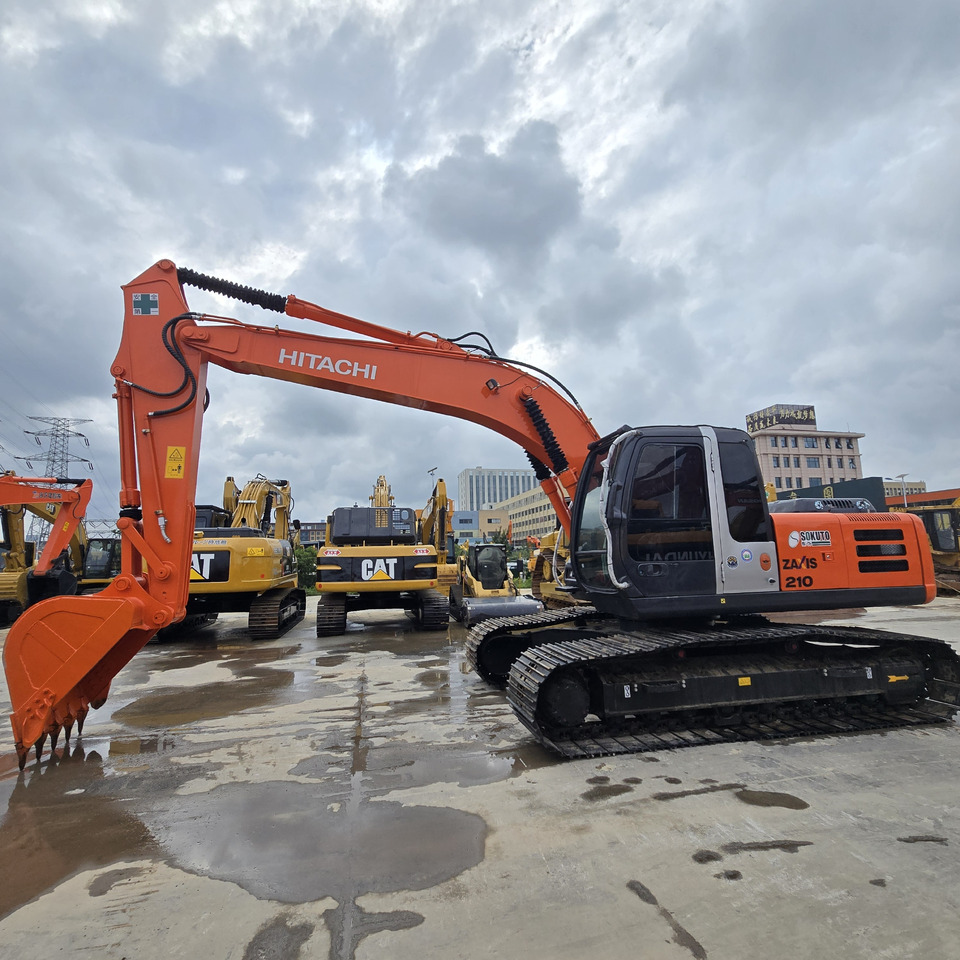 HITACHI ZX210 - Crawler excavator: picture 4 HITACHI ZX210 - Crawler excavator: picture 4