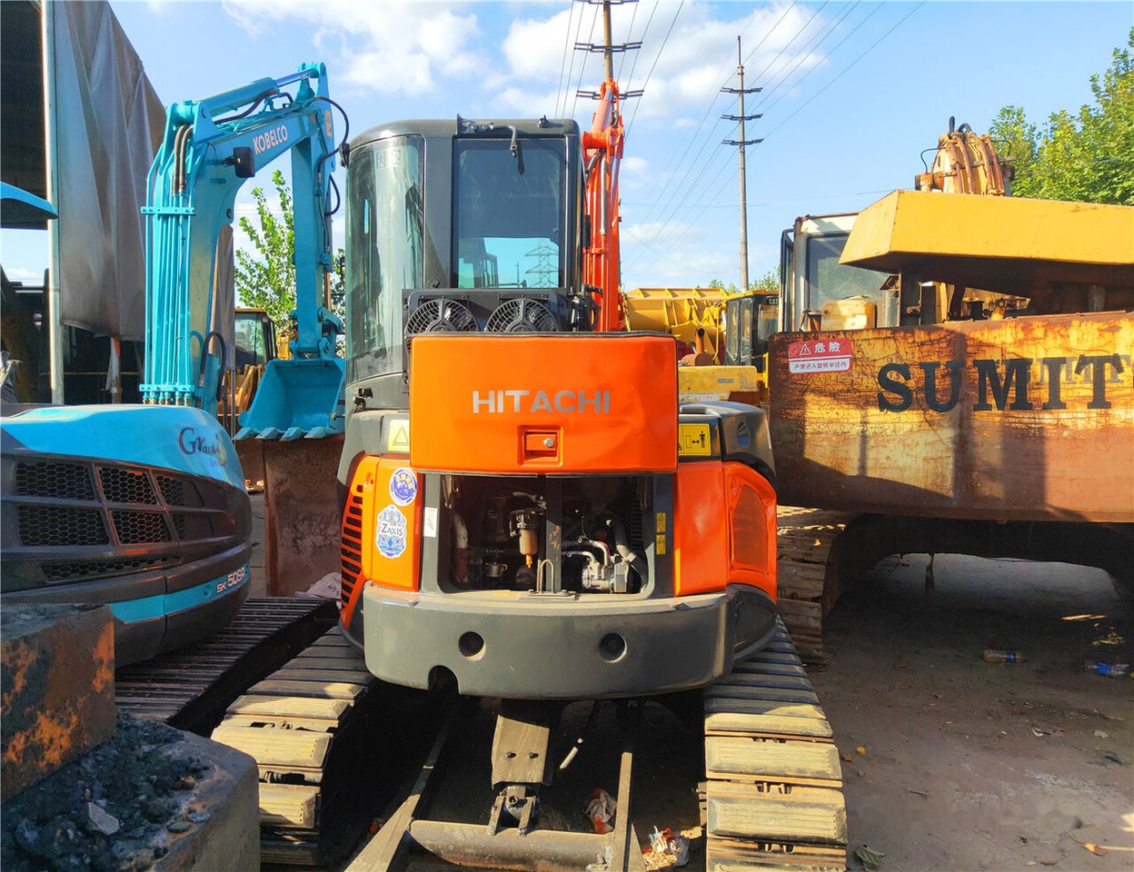 Mini excavator Hitachi ZX55UR: picture 6 Mini excavator Hitachi ZX55UR: picture 6