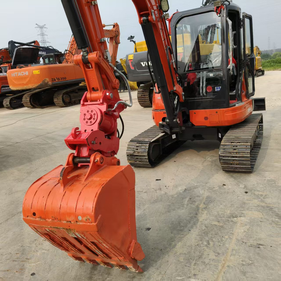 KUBOTA U55-4 - Mini excavator: picture 4 KUBOTA U55-4 - Mini excavator: picture 4