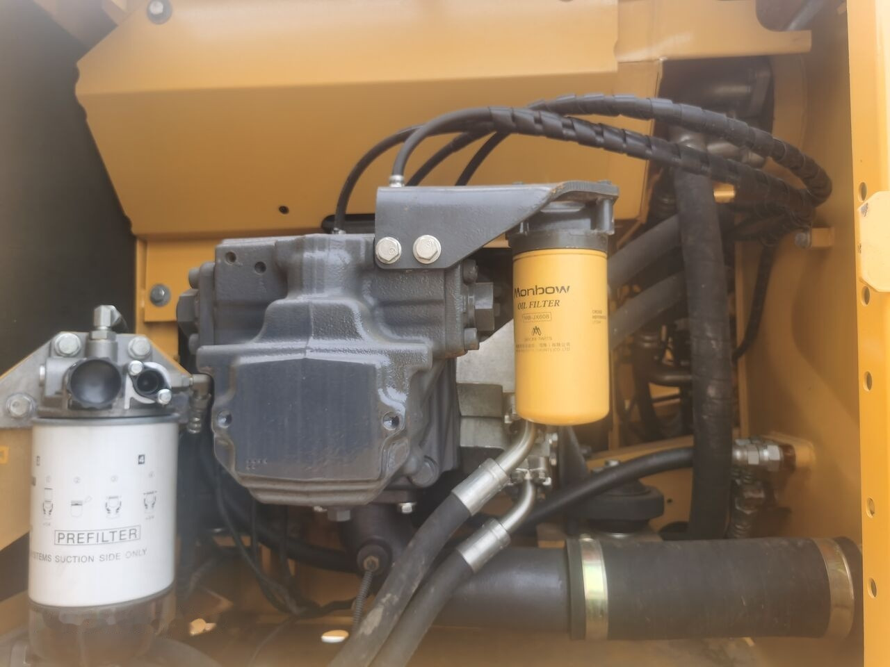 Komatsu PC200-8 - Crawler excavator: picture 5 Komatsu PC200-8 - Crawler excavator: picture 5