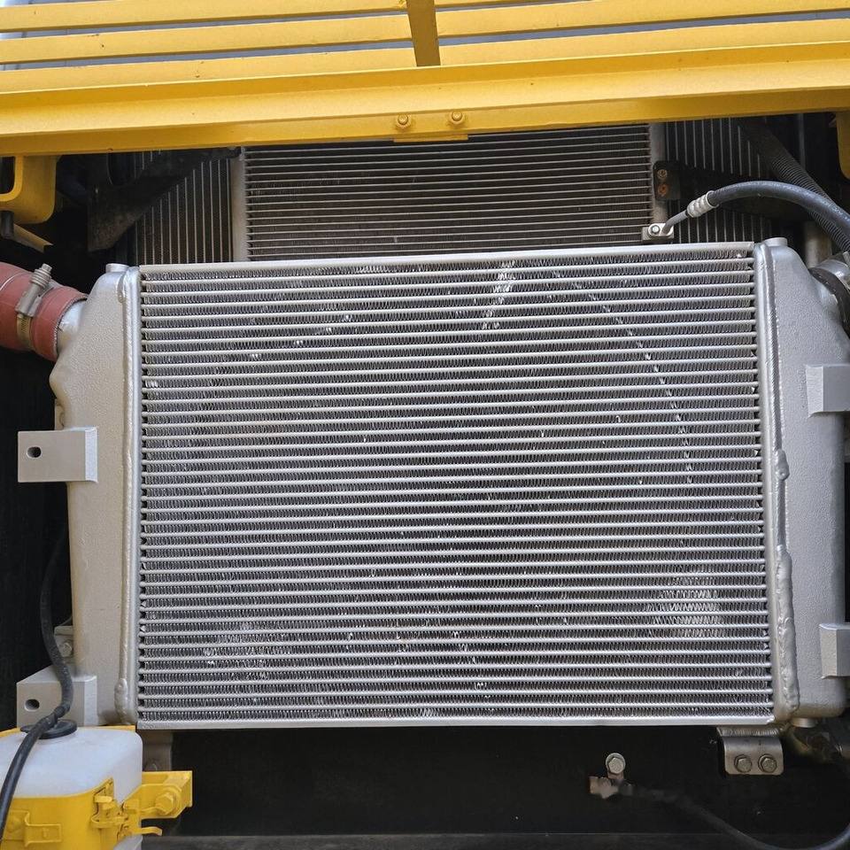 Crawler excavator Komatsu PC350-7: picture 9