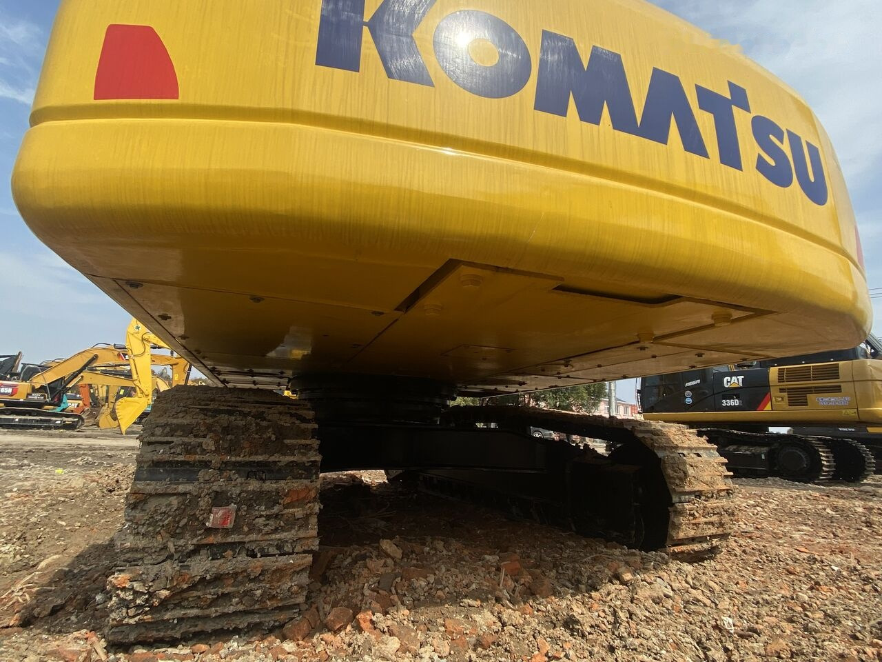 Komatsu PC350 - Crawler excavator: picture 3 Komatsu PC350 - Crawler excavator: picture 3